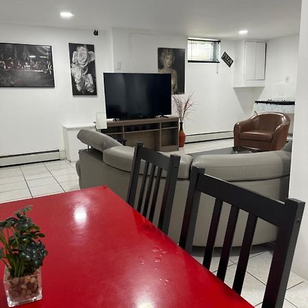 Cozy Spacious Guest Suite 엥글우드 외부 사진